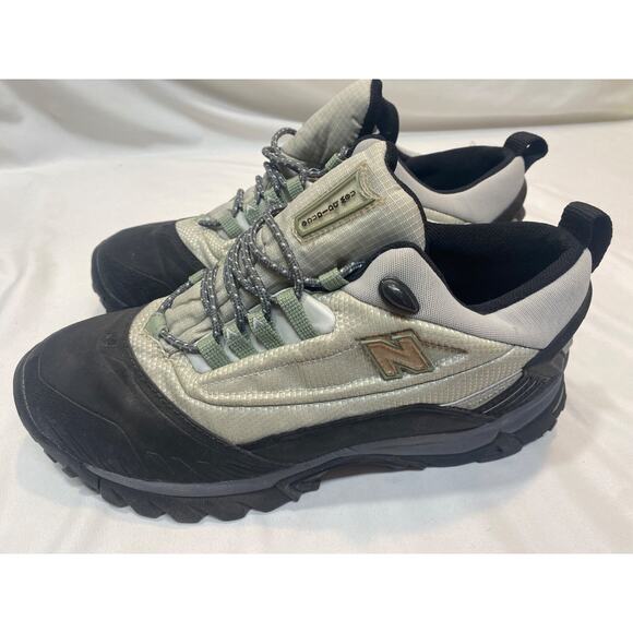 New Balance 900 Women's Hiking Trail Sneaker Boot SIZE 9 VERY NICE - Picture 4 of 9